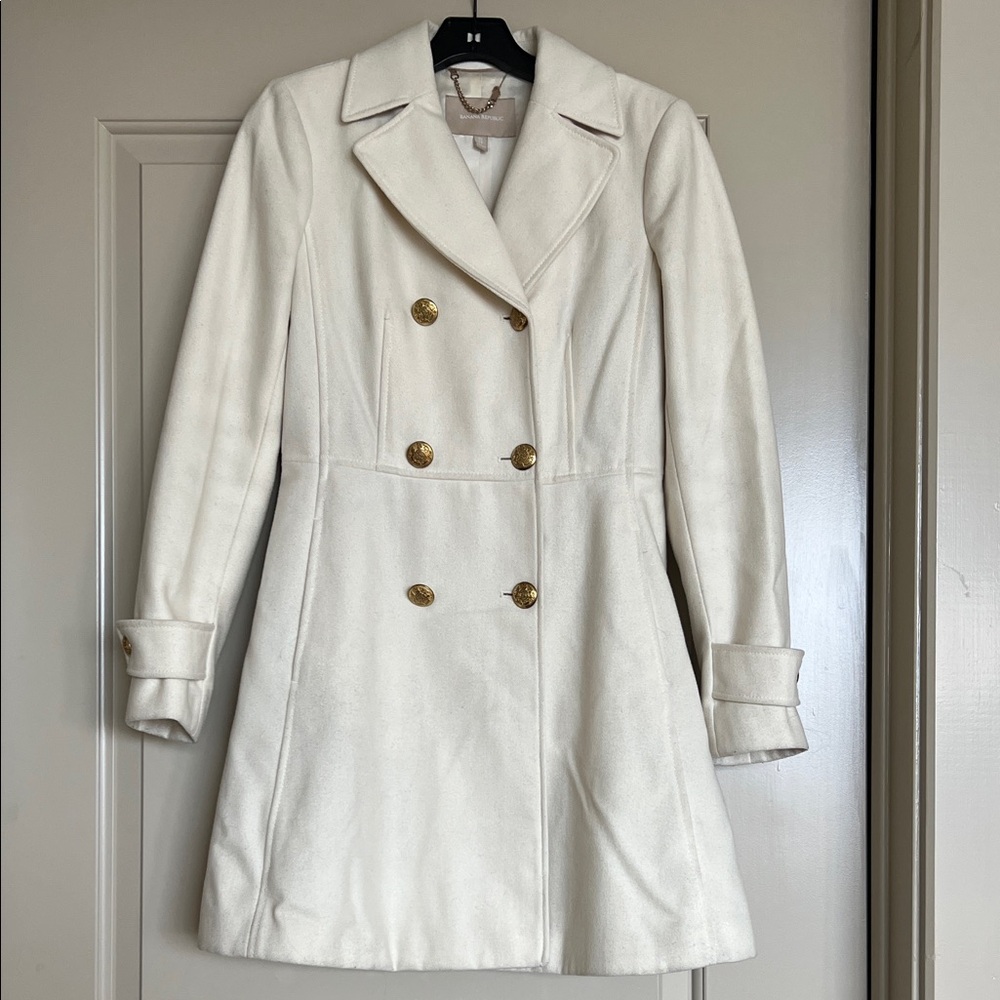 Banana Republic Cream Double-Breasted Women's Coat